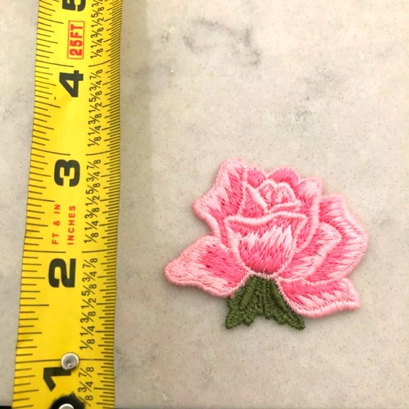 Lot/bundle of appliques of pink roses. - Picture 2 of 8